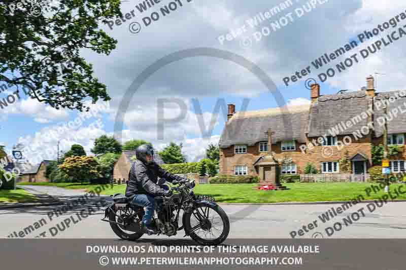 Vintage motorcycle club;eventdigitalimages;no limits trackdays;peter wileman photography;vintage motocycles;vmcc banbury run photographs